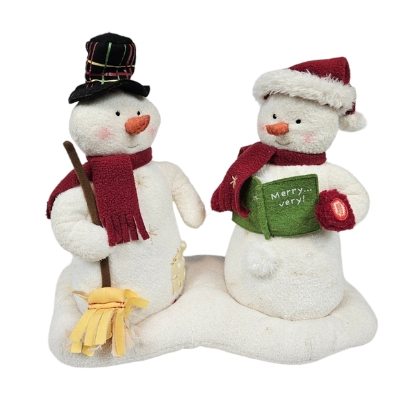 Hallmark Mr & Mrs Snowman Jingle Pals Plush Animated Singing Partially Works - Picture 1 of 10